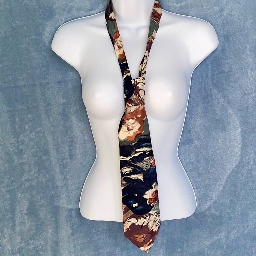 Pristine Elements vintage silk tie, abstract floral